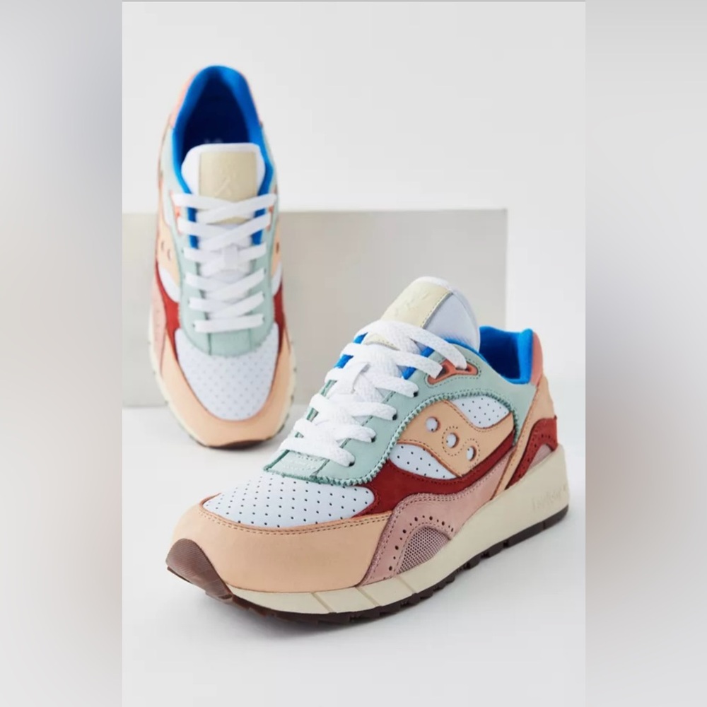 Saucony Shadow 5000 Premium Sneaker White Multi Sz 7.5 BRAND NEW